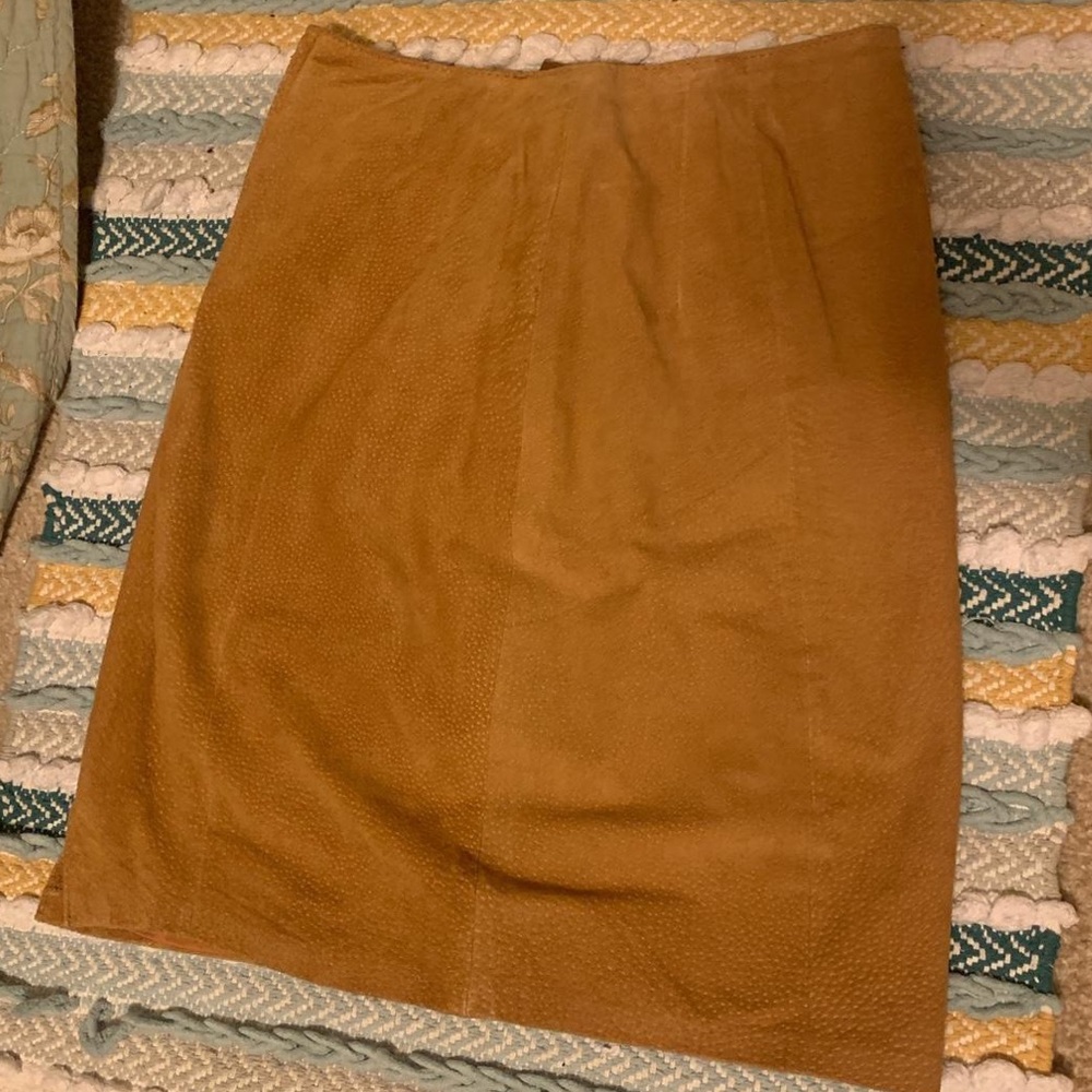Winlit midi burnt orange  skirt made in korea!! size 7/8 !!